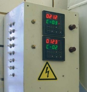 Измерители-регуляторы ОВЕН ТРМ138, управляющие пятнадцатью жарочными шкафами	