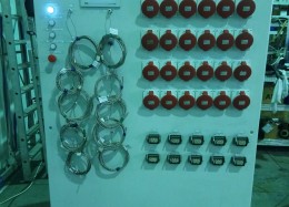 Электрический шкаф для нагрева выдувных голов линий производства полимерной пленки