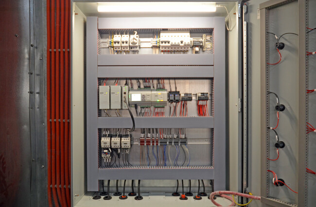 Щит управления пропарочными камерами (оборудование)