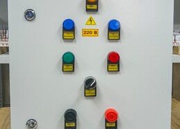 ШУ насосом в резервуаре в зависимости от уровня жидкости