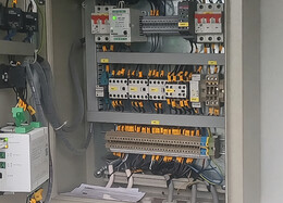 Нестандартный шкаф для автоматического ввода резерва на базе ОВЕН ПР225