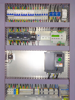Шкаф управления вентиляцией на ОВЕН ТРМ1033