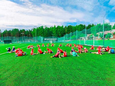 Футбольное поле