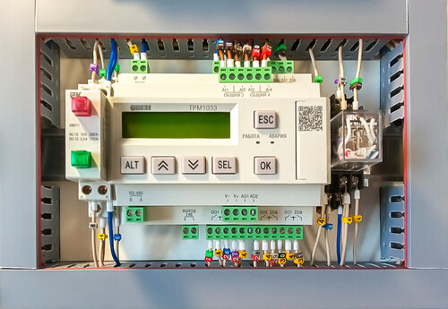 Контроллер для управления вентиляцией ОВЕН ТРМ1033